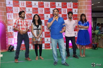 Kerintha Movie Team at Manjeera Mall Kukatpally